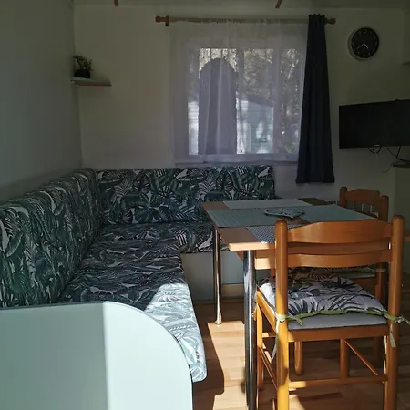 Mobil 4 Pers Proche Puy Du Fou Et Montaigu Camping La Boissiere-de-Montaigu